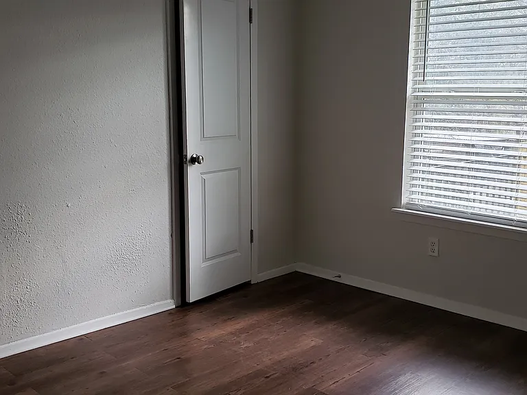 7203 Providence Ave #A — Photo 11