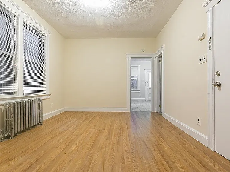 342 Avenue E #2 — Photo 6