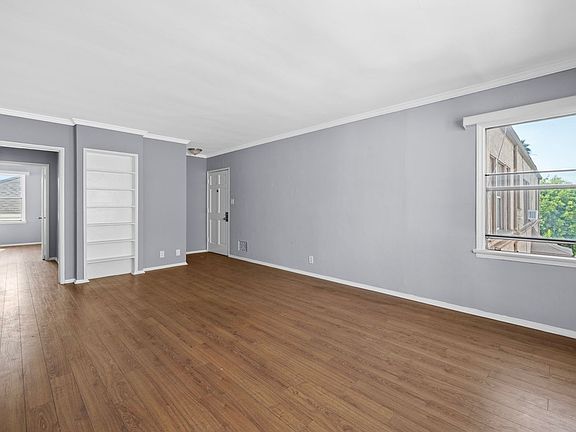 3rd image of 516 N Normandie Ave #1804