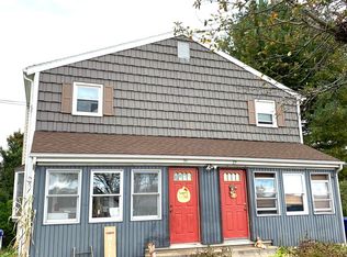 31 Hoffman Rd, Ellington, CT 06029