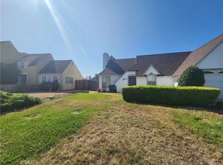 8038 Townsend Dr, Riverside, CA 92509