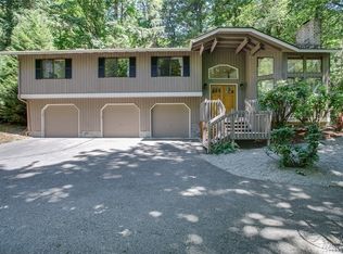 24507 SE Mirrormont Blvd, Issaquah, WA 98027