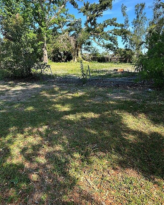 2nd image of 4049 45TH AVENUE N