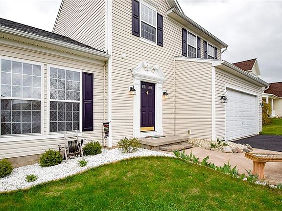 2nd image of 43 Egret Dr