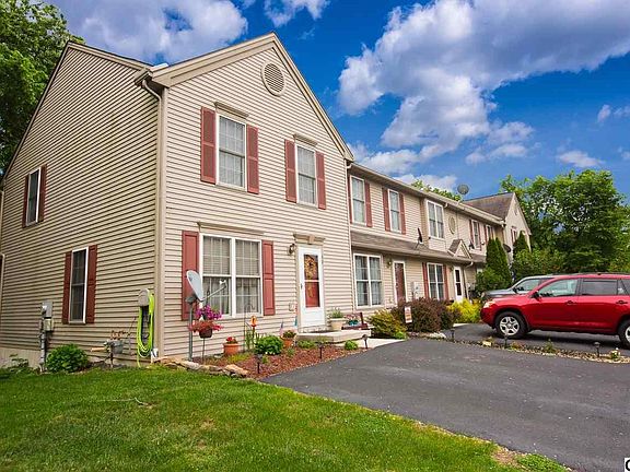 2nd image of 62 Woodmyre Ln