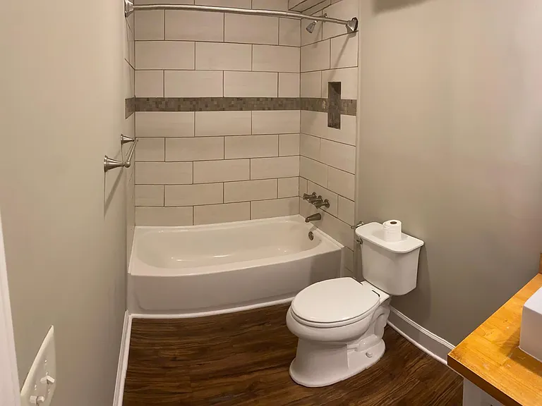 1433 Fernwood Glendale Rd #B — Photo 6