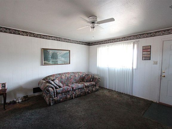 4th image of 1316 Pecos St