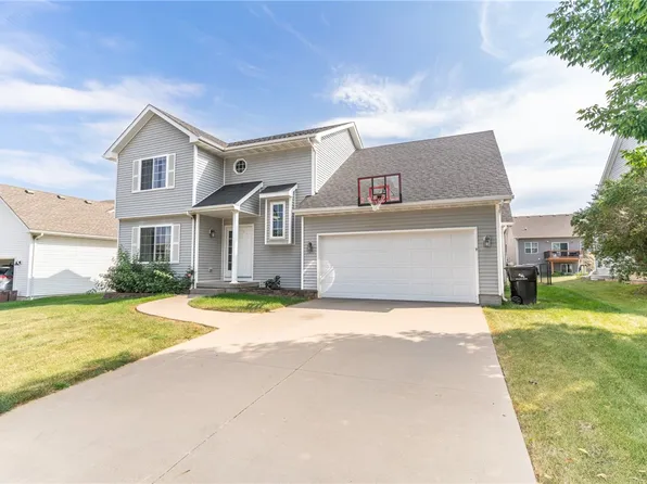 1415 Cedar Dr, Adel, IA 50003