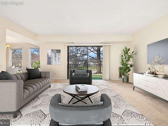 5th image of 850 Quince Orchard Blvd #10