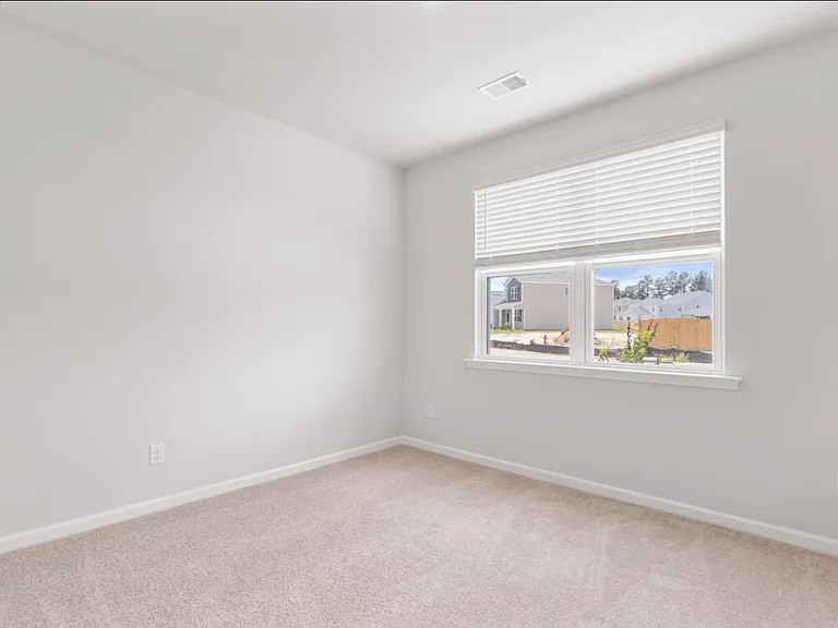 102 Green Passage Ln — Photo 2