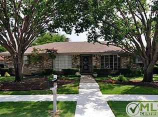 2204 Valley Ml, Carrollton, TX 75006