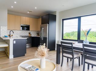 457 Schuyler Ave #214, Kearny, NJ 07032