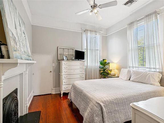4th image of 1331 6th St Unit 1331