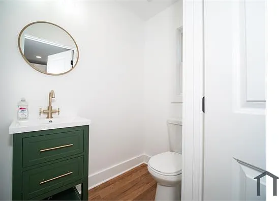 4 bed, 1424 sqft, $3,965 — Photo 2