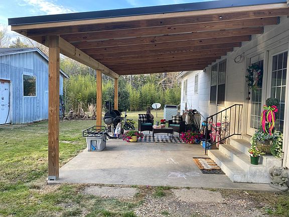 5th image of 20221 Coontail Rd
