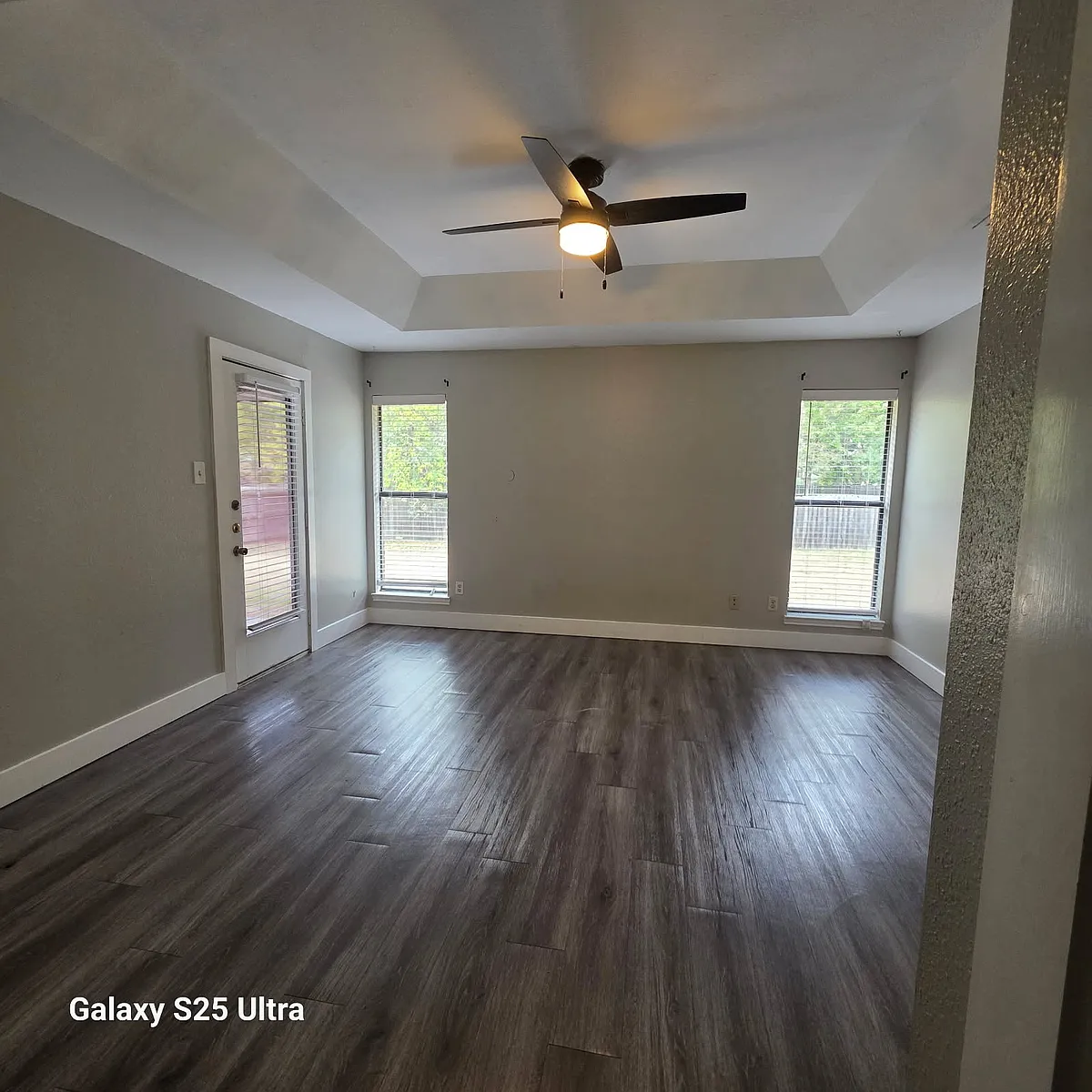 Building Photo - 1819 Sundown Dr