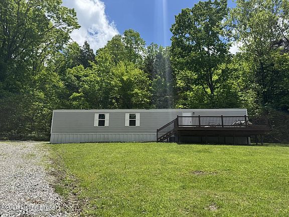 4th image of 1 Twin Oaks Dr