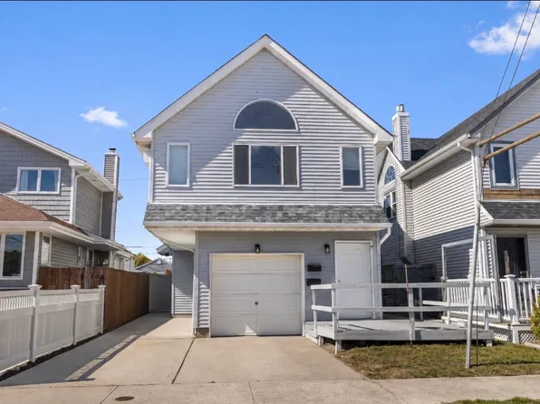 715 E Walnut St Floor 2, Long Beach, NY 11561