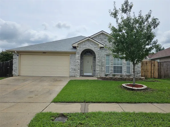 5901 Rising Meadow Dr, Arlington, TX 76018
