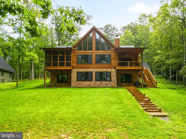 272 N Shoreline Dr, Swanton, MD 21561