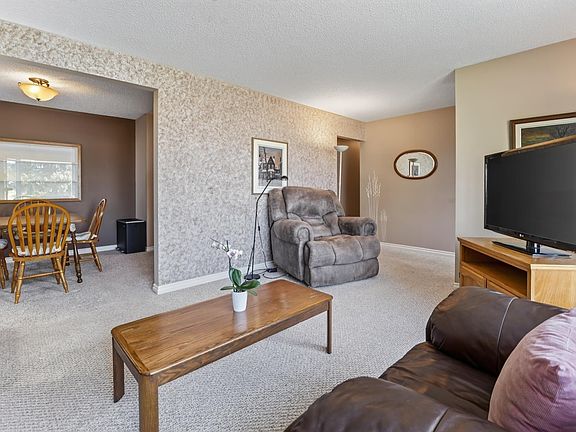 4th image of 7503 135a Ave NW