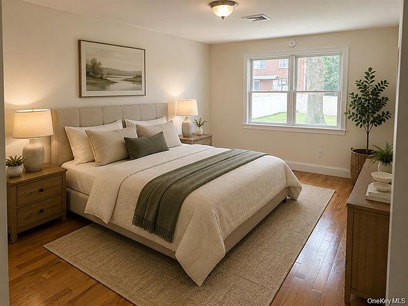 5th image of 156 Valentine St