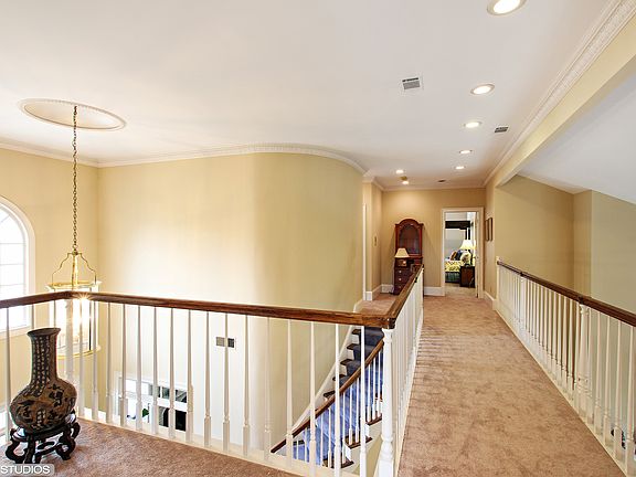 4th image of 4509 Chattahoochee Way SE