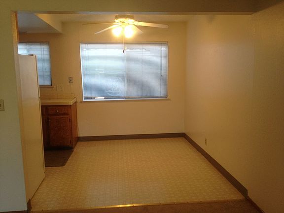 2nd image of 1976 Harris Ave APT 4
