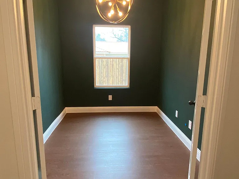 6508 Malvey Ave — Photo 10