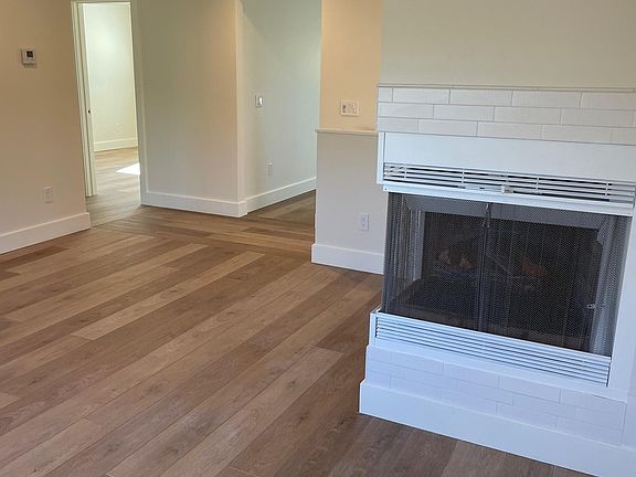 2nd image of 1615 Garden St #B