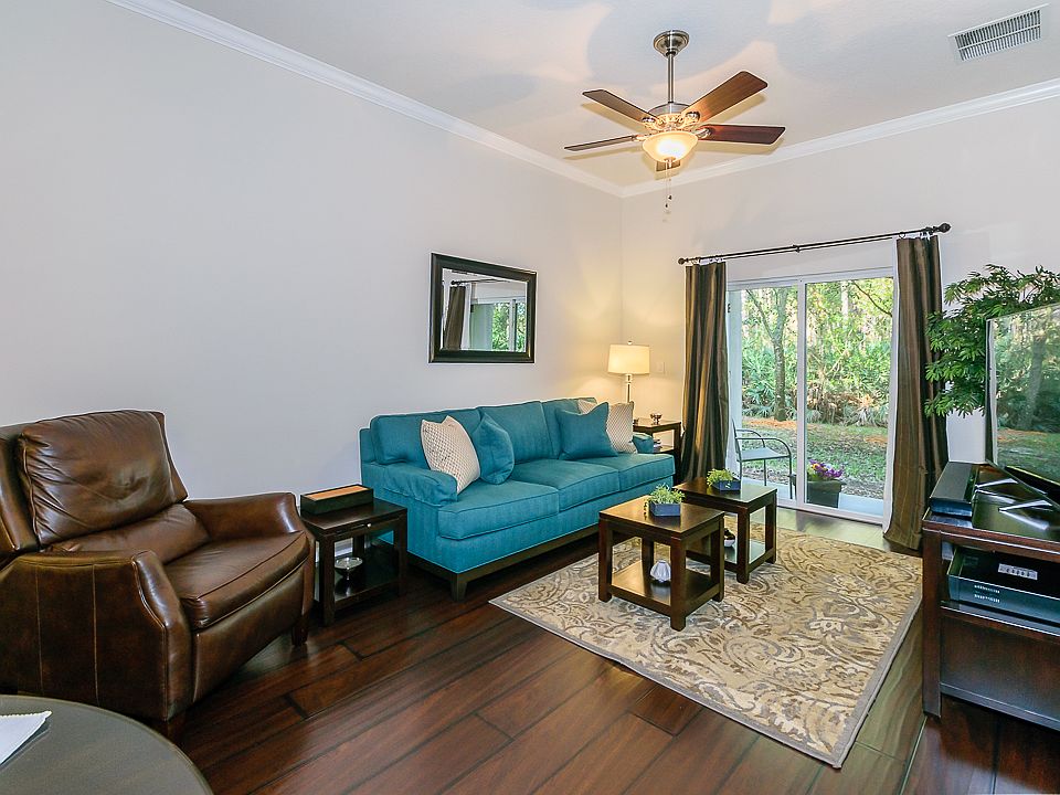 1st image of 7039 Deer Lodge Cir Unit 102