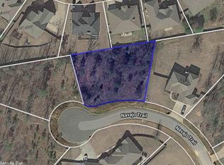 138 Navajo Trl, Maumelle, AR 72113