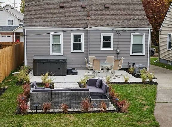 2nd image of 4123 Edgar Ave