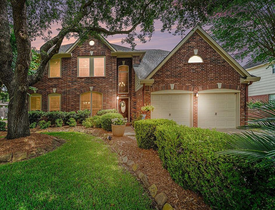 1st image of 904 Candlewood Dr