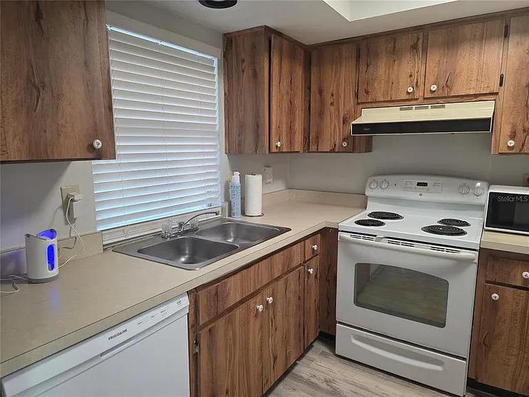 2583 Countryside Blvd #3103 — Photo 7