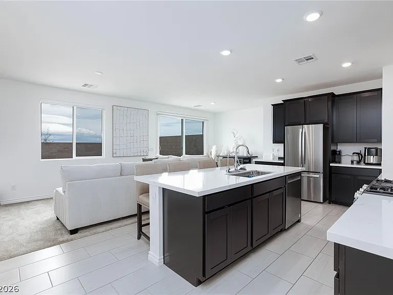 7792 Vino Vranec Ct — Photo 5