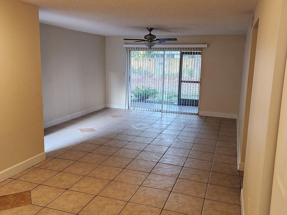dining/living room