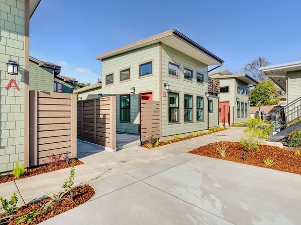 127 E Foothill Blvd #B