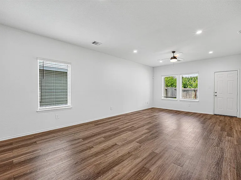 1726 Windstone Ridge Dr — Photo 7