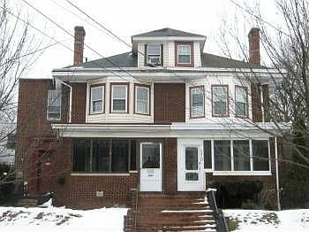 2nd image of 572 Bellevue Ave