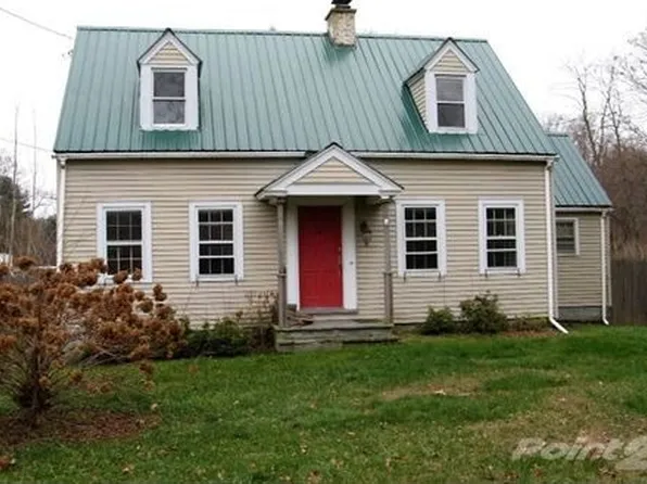 128 E Market St, Hyde Park, NY 12538