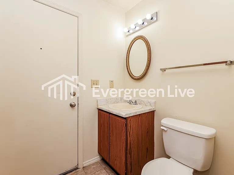 9722 Nettleton Park — Photo 14