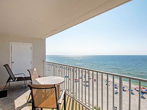 4th image of 949 W Beach Blvd #2704