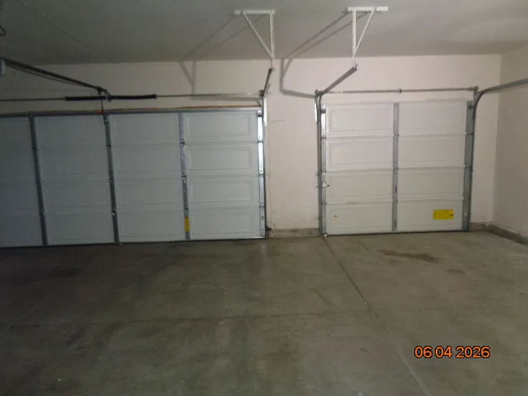 2045 W Avenue J #7 — Photo 15