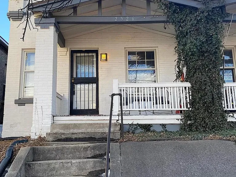 2526 E 12th Ave — Photo 12