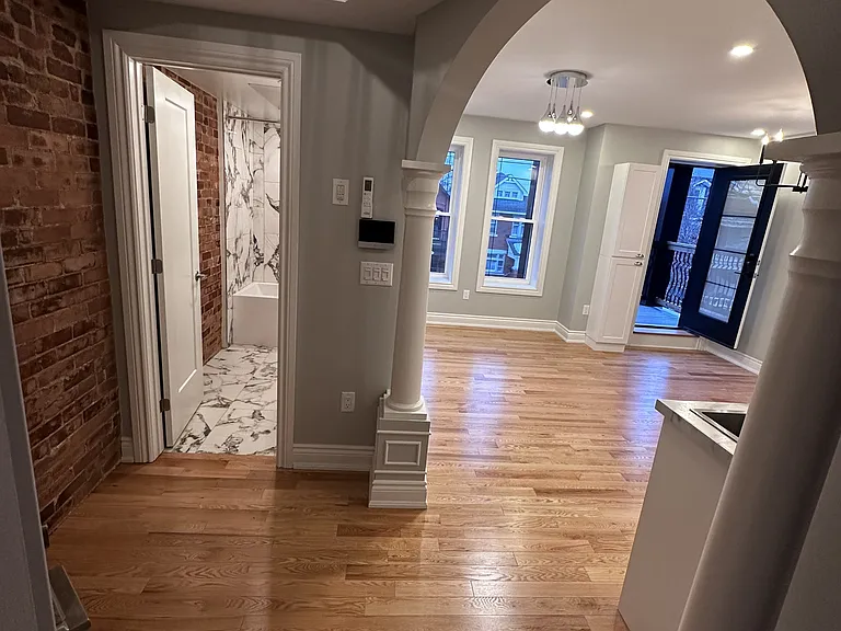 157-159 James St — Photo 6