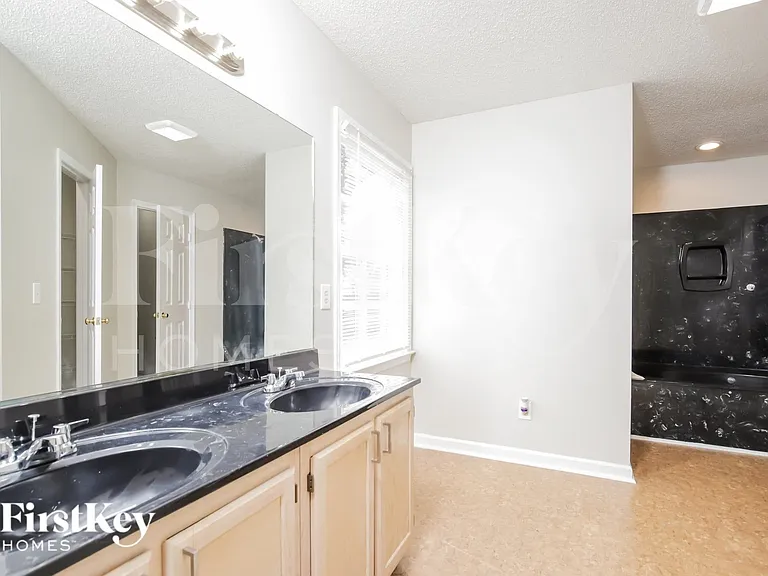3208 Wingrave Ter — Photo 11