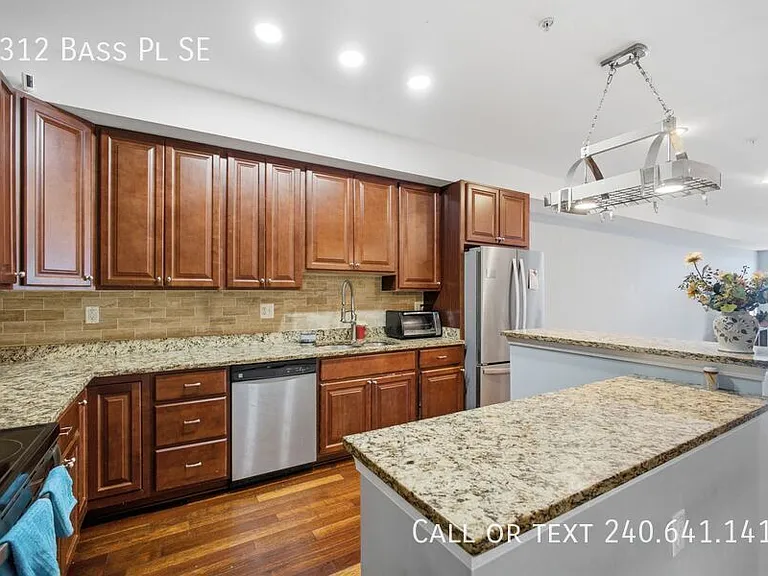 5312 Bass Pl SE — Photo 25