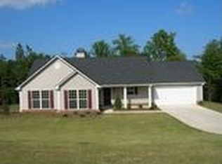 285 Pine Ridge Cir, Winterville, GA 30683