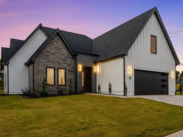 18 Aetna Spring Ct, Taylors, SC 29687